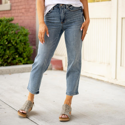 Judy Blue Peggy Petite High Rise Tummy Control Ankle Straight Jeans
