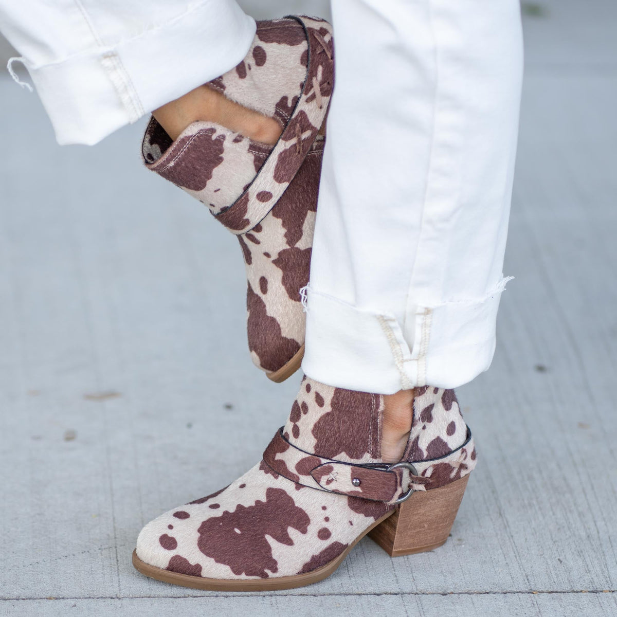 Dixie Ann Ankles Boots - Cream-Black