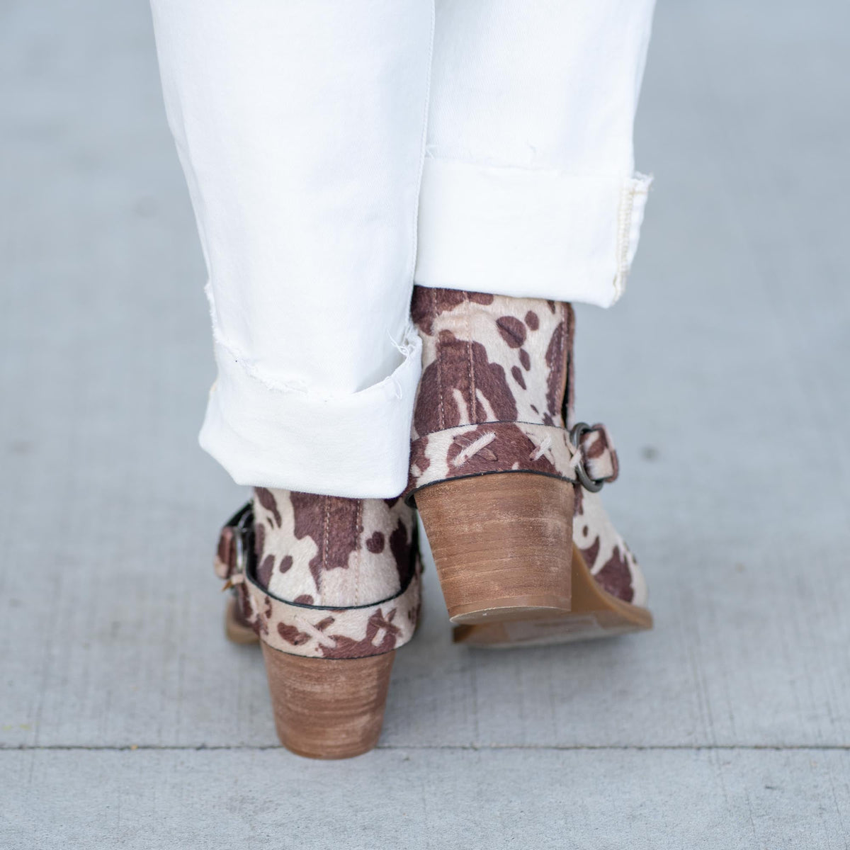 Dixie Ann Ankles Boots - Cream-Black